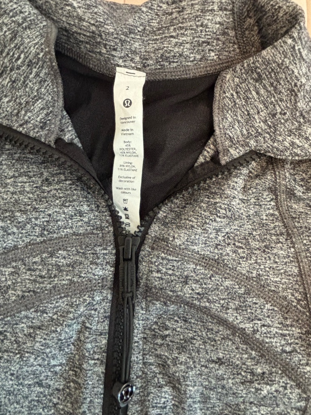 Lululemon Define Jacket - Picture 3 of 4